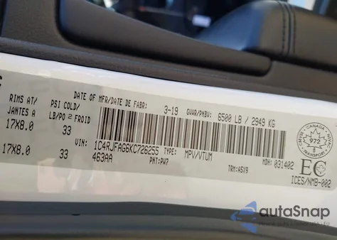 2019 Jeep Grand Cherokee Laredo from USA, damaged, VIN 1C4RJFAG6KC726255